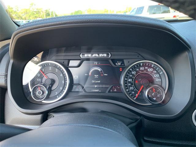 Photo of 2025 Diamond Black Crystal Pearlcoat RAM 1500