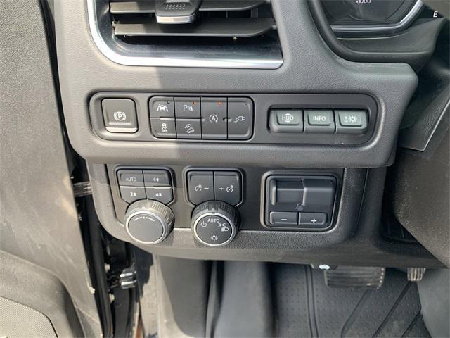 Photo of 2021 Black Chevrolet Tahoe