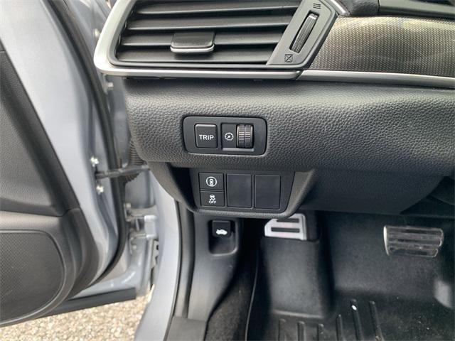 Photo of 2021 Lunar Silver Metallic Honda Accord