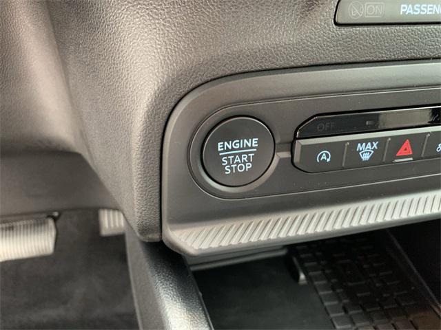 Photo of 2025 Oxford White Ford Bronco Sport