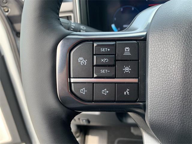Photo of 2025 Glacier Gray Metallic Tri-Coat Ford F-250
