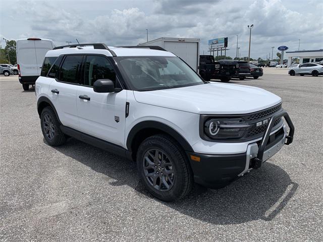 Photo of 2025 Oxford White Ford Bronco Sport