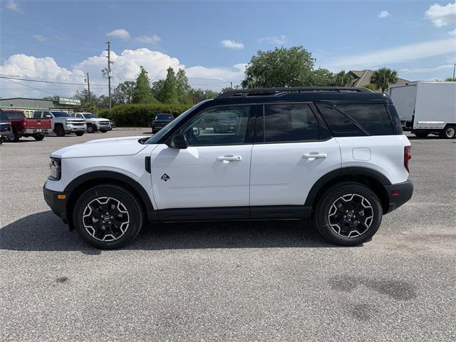 Photo of 2025 Oxford White Ford Bronco Sport