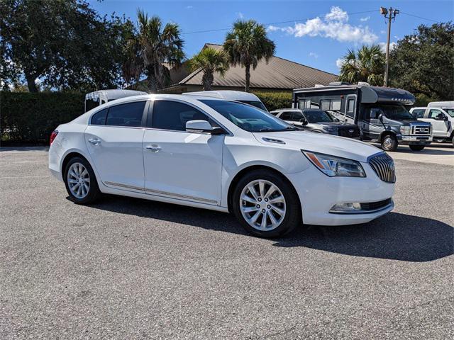 Photo of 2015 Summit White Buick LaCrosse