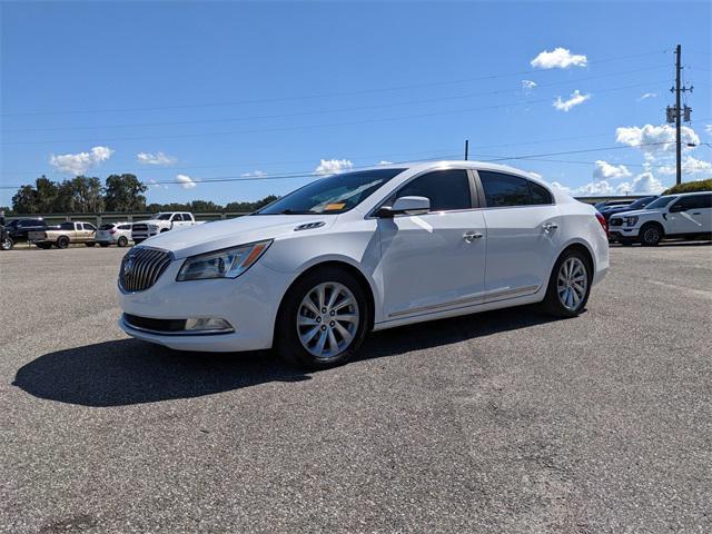 Photo of 2015 Summit White Buick LaCrosse
