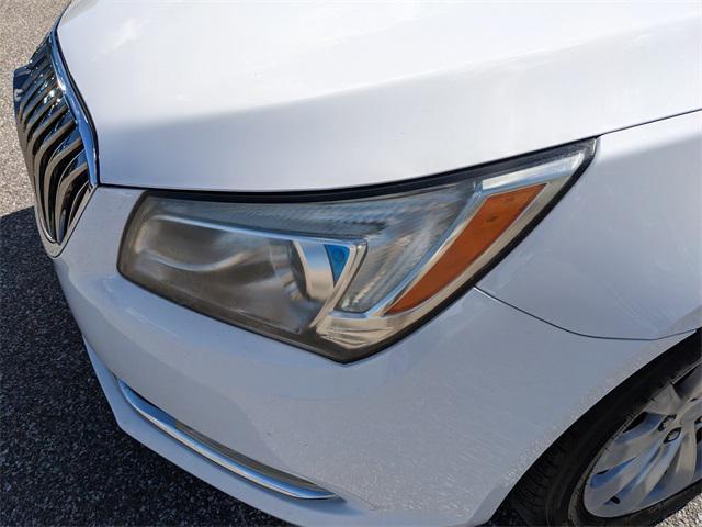Photo of 2015 Summit White Buick LaCrosse
