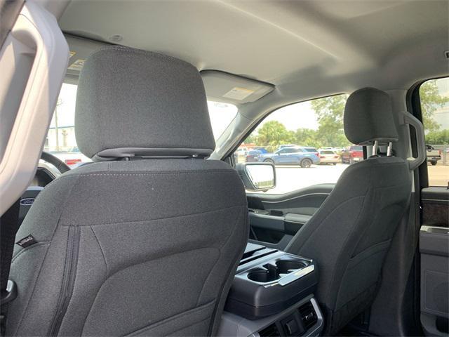 Photo of 2023 Blue Metallic Ford F-150 Lightning