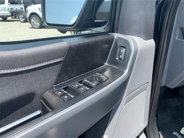 Photo of 2023 Blue Metallic Ford F-150 Lightning