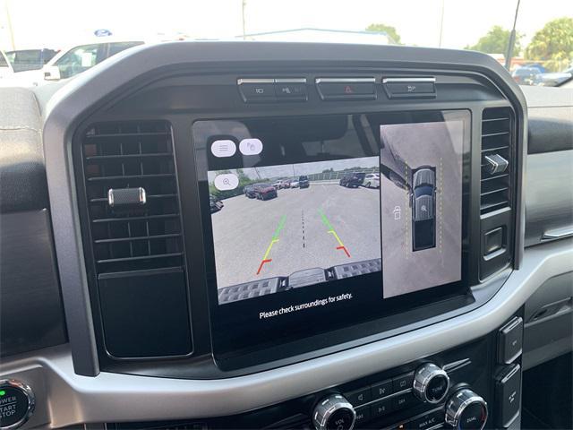 Photo of 2023 Blue Metallic Ford F-150 Lightning