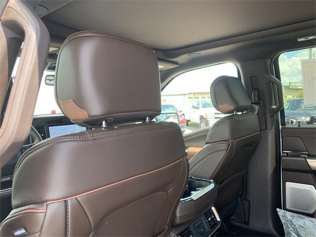 Photo of 2025 Star White Metallic Tri-Coat Ford F-150
