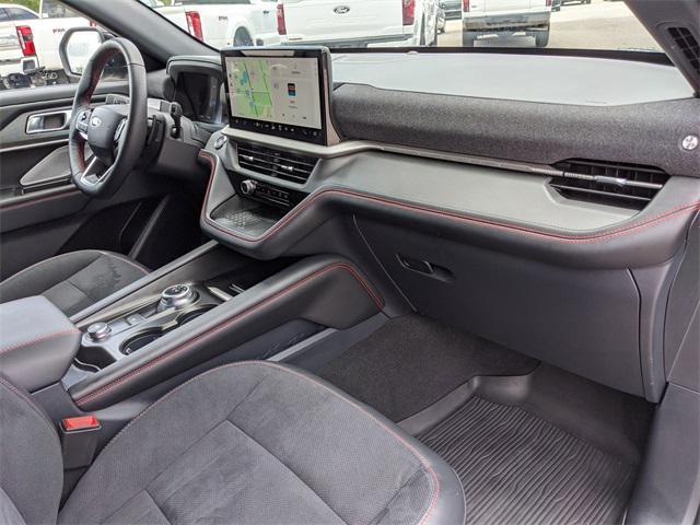 Photo of 2025 Black Metallic Ford Explorer