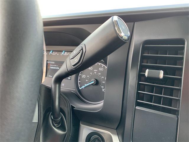 Photo of 2026 Oxford White Ford F-350