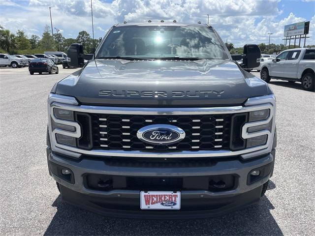 Photo of 2025 Carbonized Gray Metallic Ford F-450