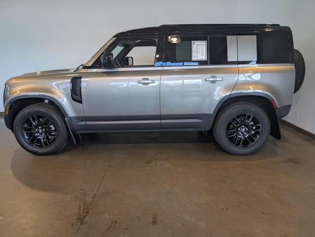 Photo of 2025 Silicon Silver Premium Metallic Land Rover Defender