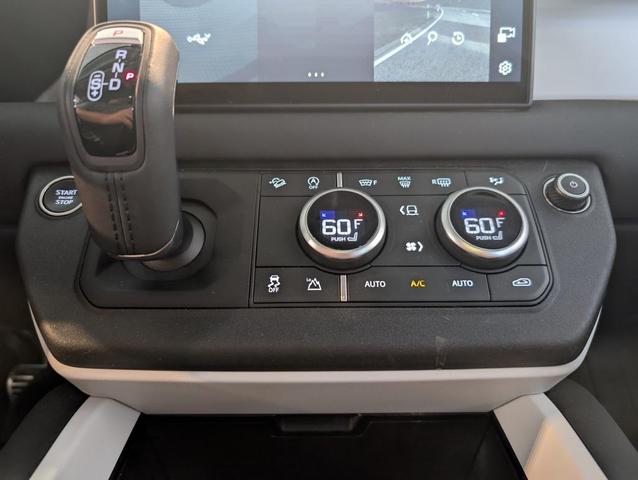 Photo of 2025 Silicon Silver Premium Metallic Land Rover Defender