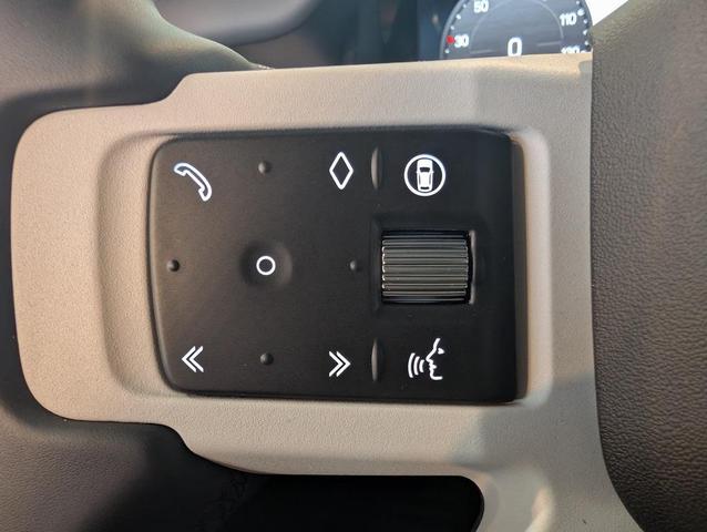 Photo of 2025 Santorini Black Land Rover Defender