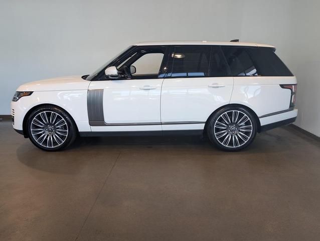 Photo of 2022 Fuji White Land Rover Range Rover