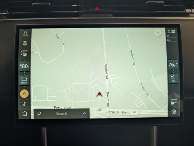 Photo of 2025 Fuji White Land Rover Range Rover
