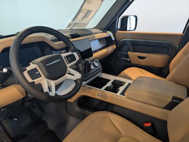 Photo of 2025 Pangea Green Metallic Land Rover Defender