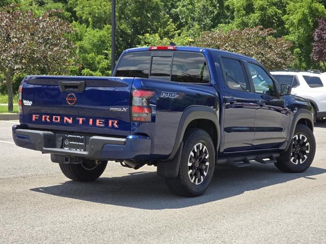 Photo of 2022 Deep Blue Pearl Nissan Frontier