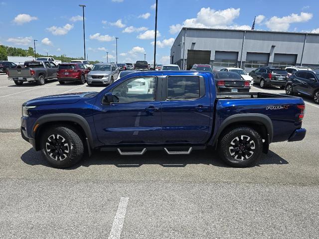 Photo of 2022 Deep Blue Pearl Nissan Frontier