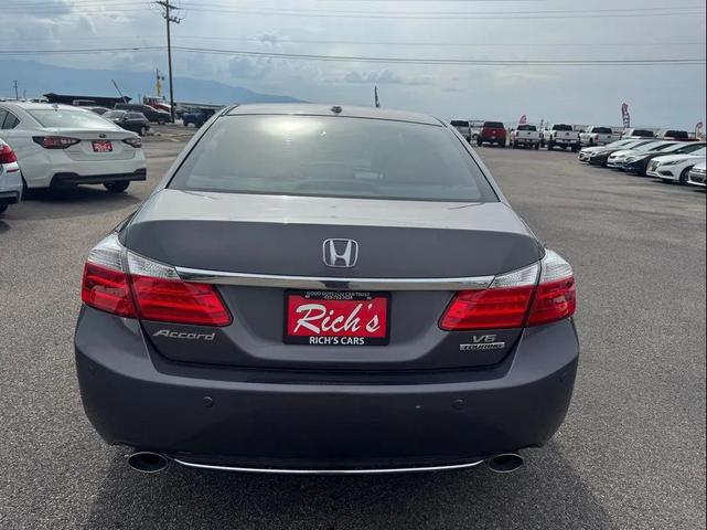 Photo of 2014 Modern Steel Metallic Honda Accord