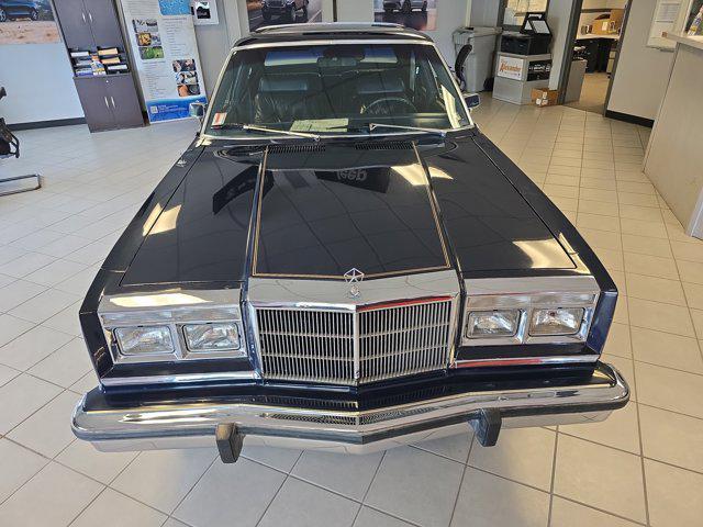 Photo of 1982 Blue Chrysler New Yorker
