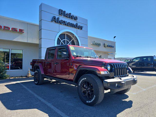 Photo of 2021 Snazzberry Pearlcoat Jeep Gladiator