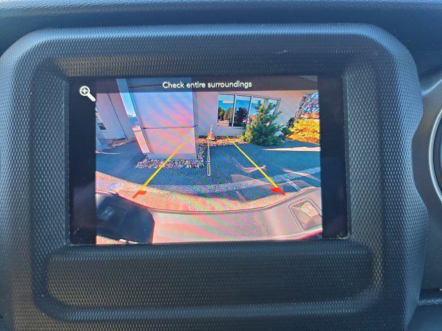 Photo of 2021 Snazzberry Pearlcoat Jeep Gladiator
