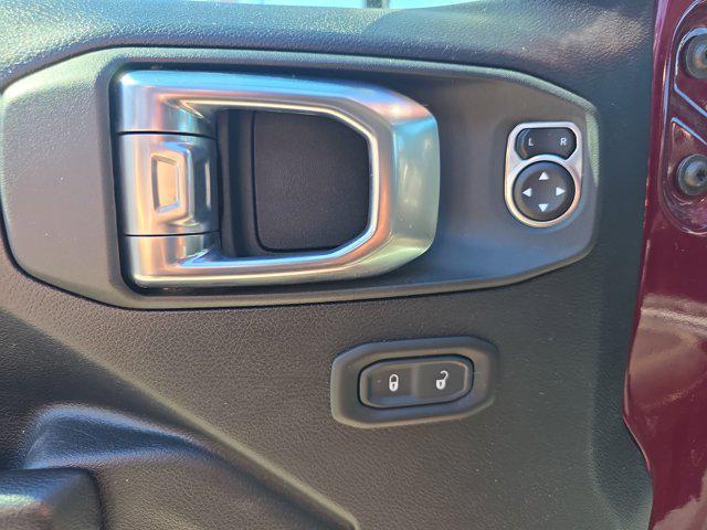 Photo of 2021 Snazzberry Pearlcoat Jeep Gladiator