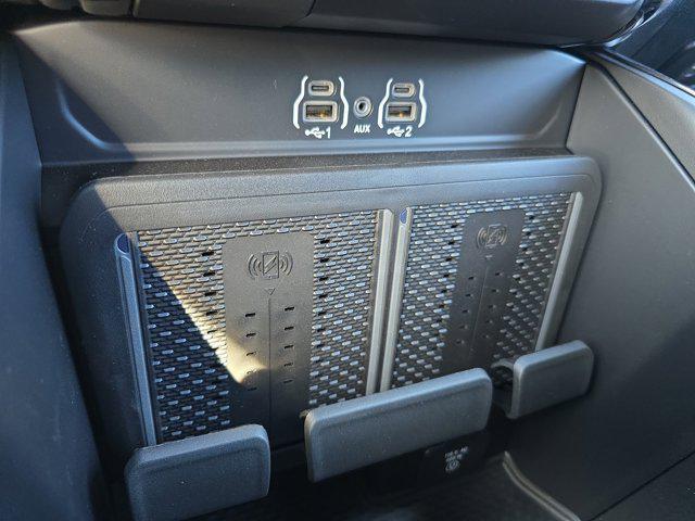Photo of 2026 Diamond Black Crystal Pearlcoat RAM 2500