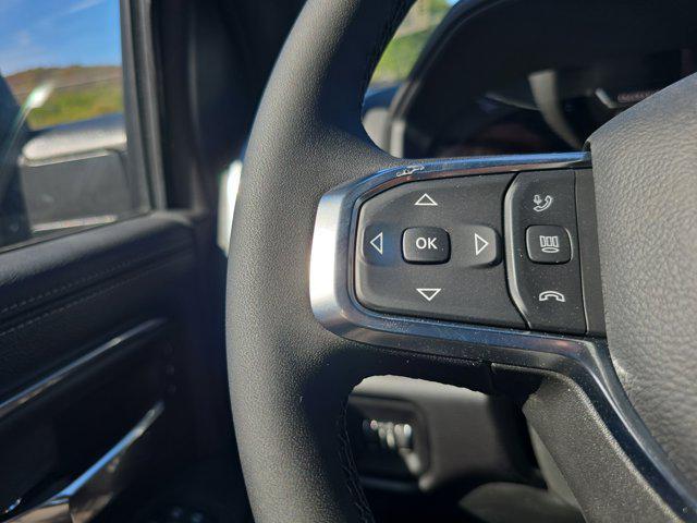 Photo of 2026 Diamond Black Crystal Pearlcoat RAM 2500