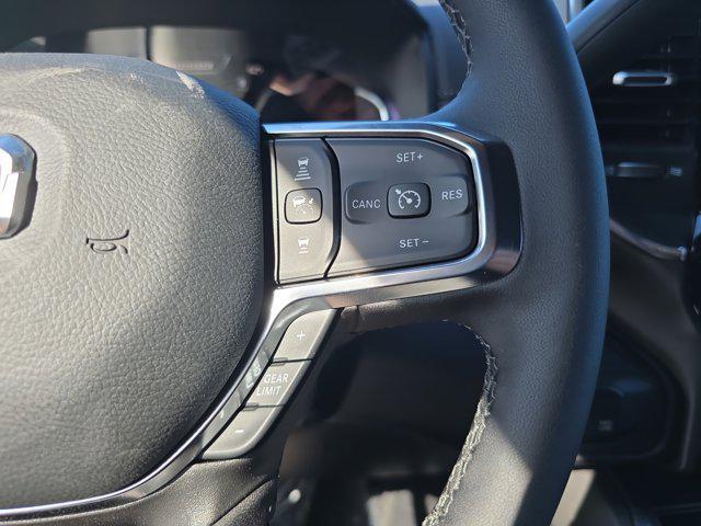 Photo of 2026 Diamond Black Crystal Pearlcoat RAM 2500