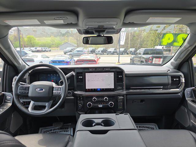 Photo of 2024 Agate Black Metallic Ford F-350