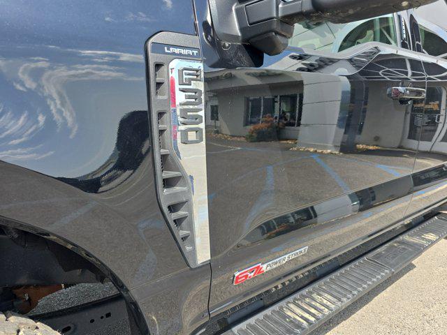 Photo of 2024 Agate Black Metallic Ford F-350