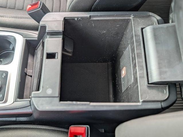 Photo of 2020 Oxford White Ford Explorer