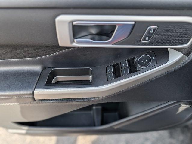 Photo of 2020 Oxford White Ford Explorer
