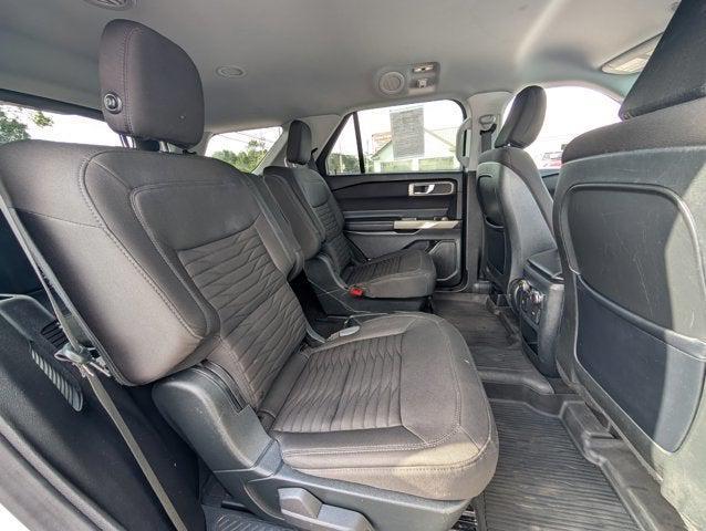 Photo of 2020 Oxford White Ford Explorer