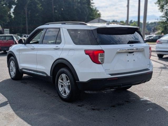 Photo of 2020 Oxford White Ford Explorer