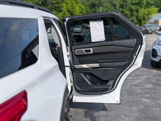 Photo of 2020 Oxford White Ford Explorer