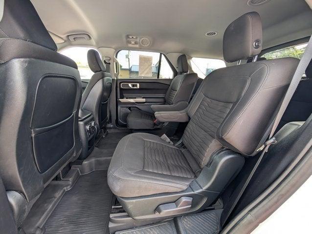 Photo of 2020 Oxford White Ford Explorer