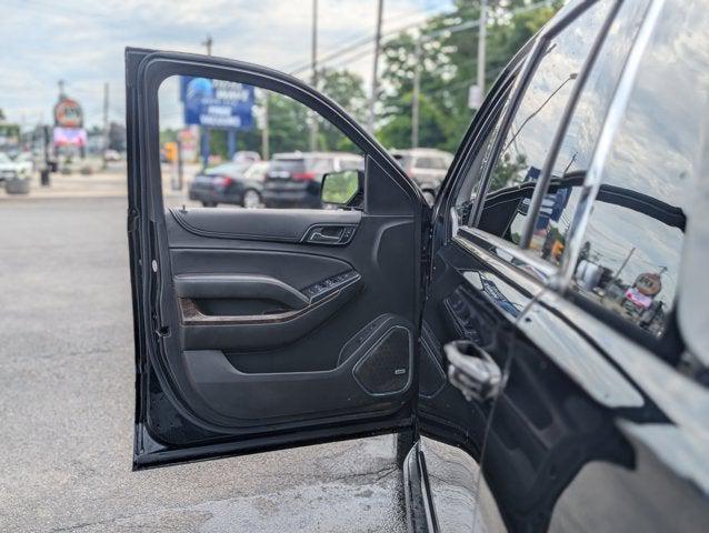 Photo of 2018 Black Chevrolet Suburban