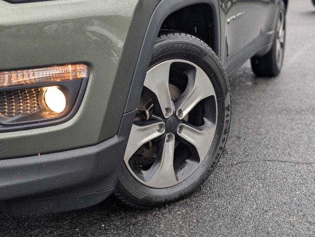 Photo of 2018 Olive Green Pearlcoat Jeep Compass