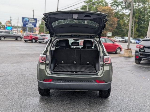 Photo of 2018 Olive Green Pearlcoat Jeep Compass