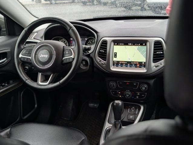 Photo of 2018 Olive Green Pearlcoat Jeep Compass