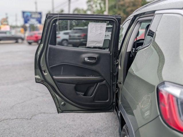 Photo of 2018 Olive Green Pearlcoat Jeep Compass