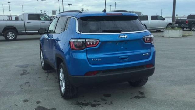 Photo of 2024 Hydro Blue Pearlcoat Jeep Compass