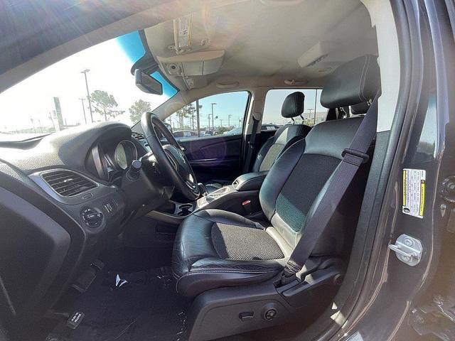 Photo of 2017 Bruiser Gray Clearcoat Dodge Journey
