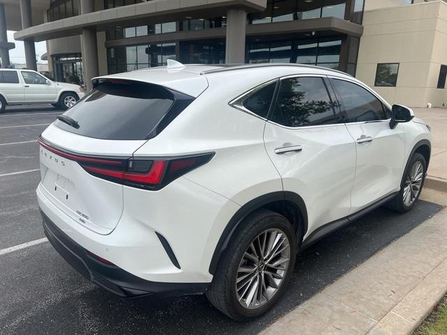 Photo of 2022 Eminent White Pearl Lexus NX 350