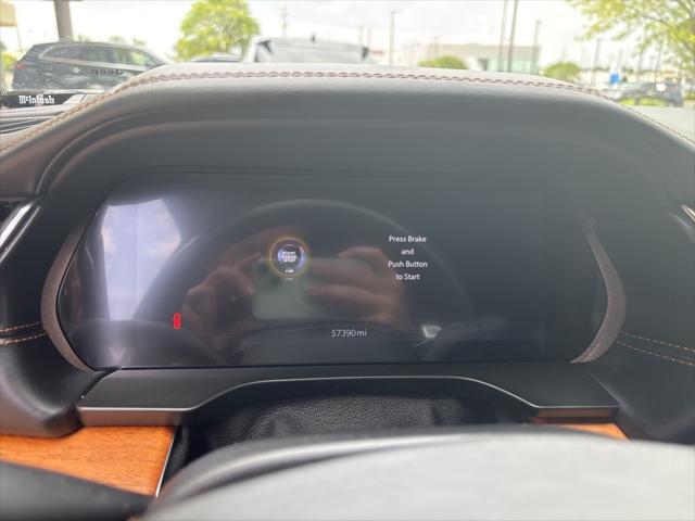 Photo of 2021 Bright White Clearcoat Jeep Grand Cherokee L